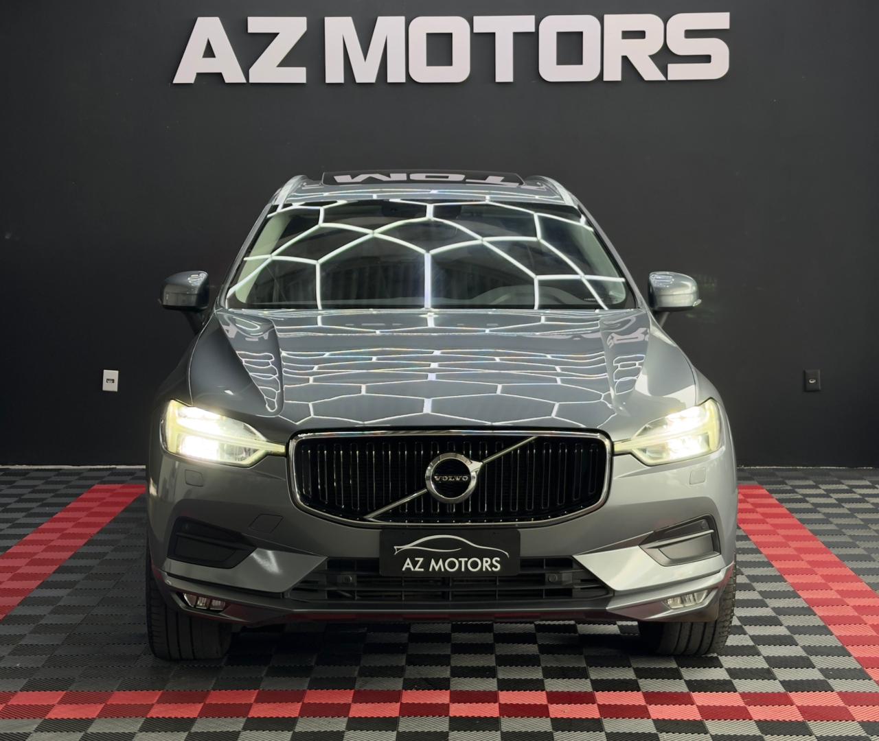 
								Volvo XC 60 D-5 MOMENTUM 2.0 full									