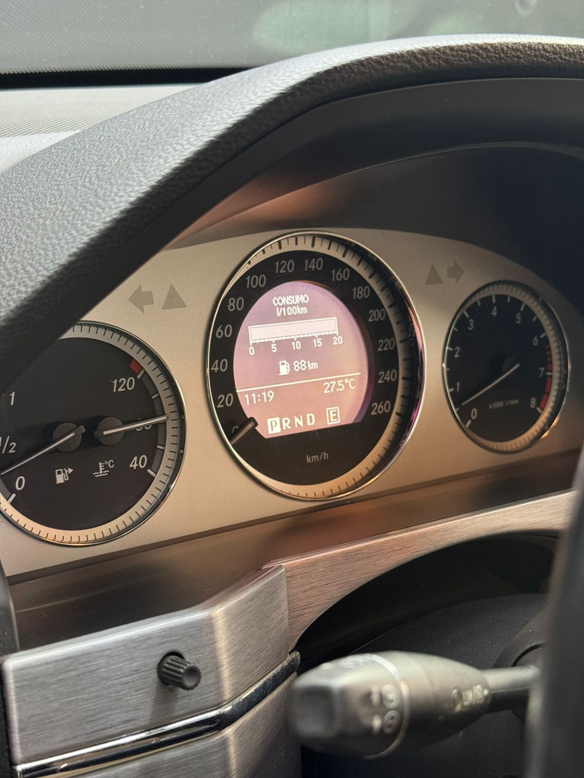 
								Mercedes GLK 300 full									