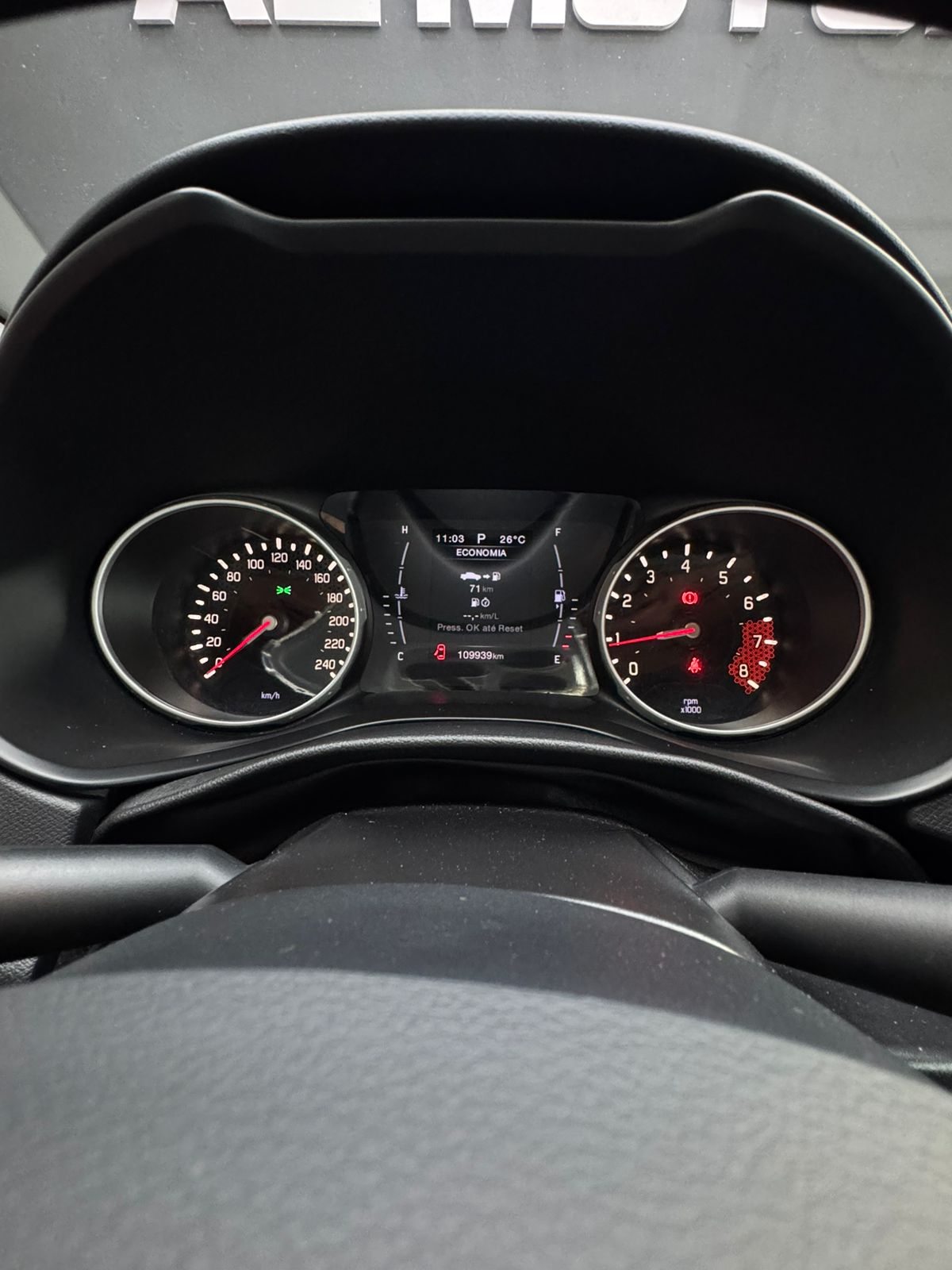
								Fiat Toro Endurance 1.8 full									