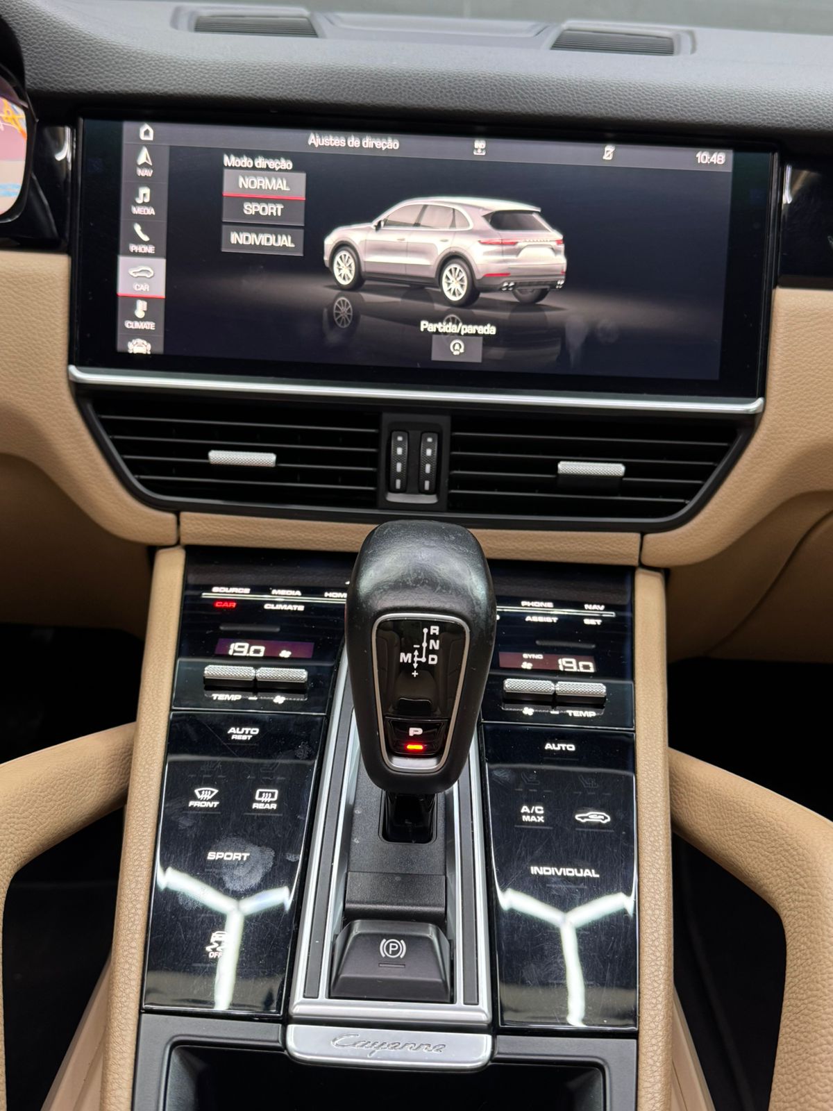 
								Porsche Cayenne full									