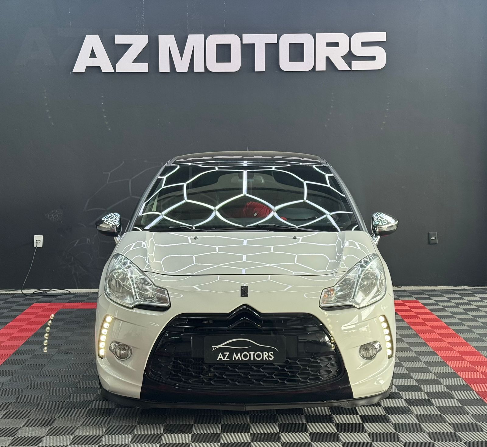 
								Citröen DS3 full									