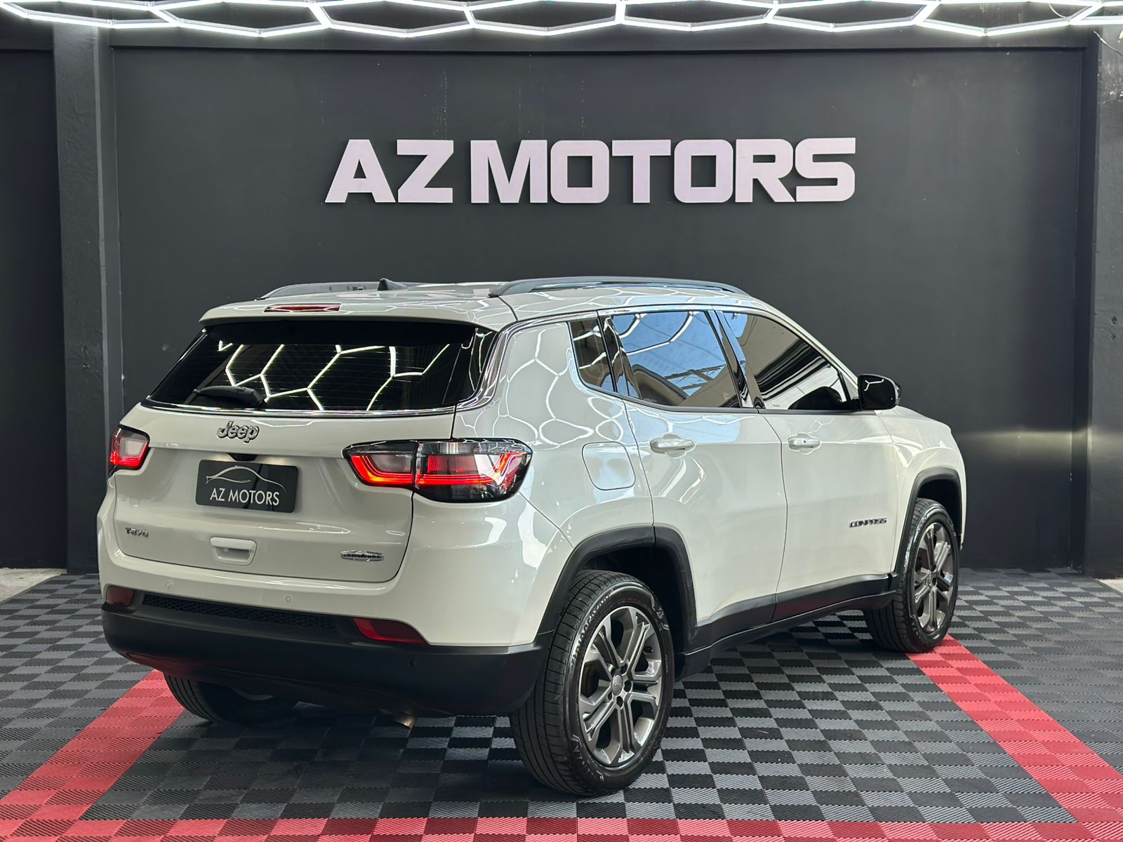 
								Jeep Compass Longitude full									