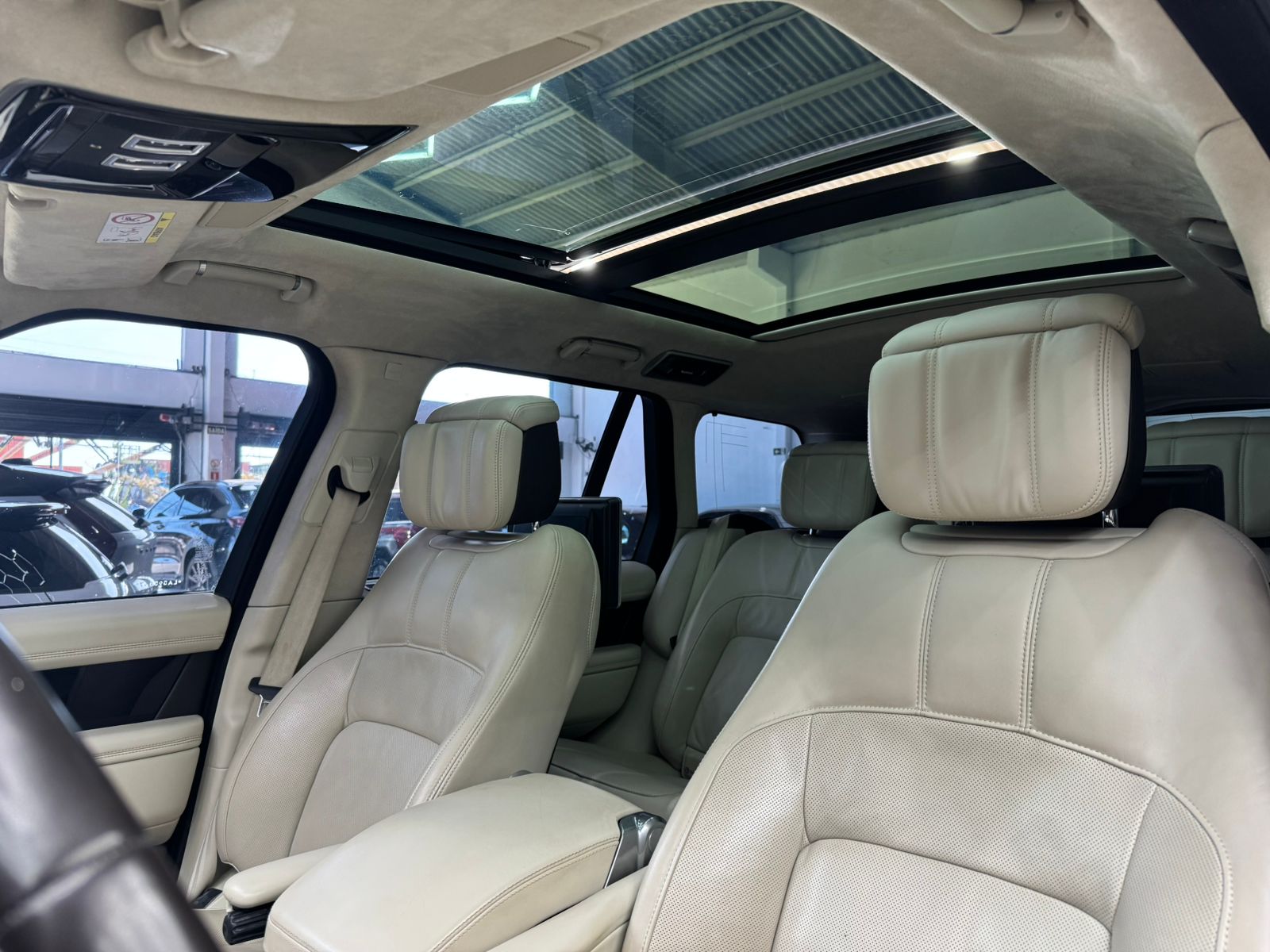 
								VOGUE Autobiography V8 Diesel full									