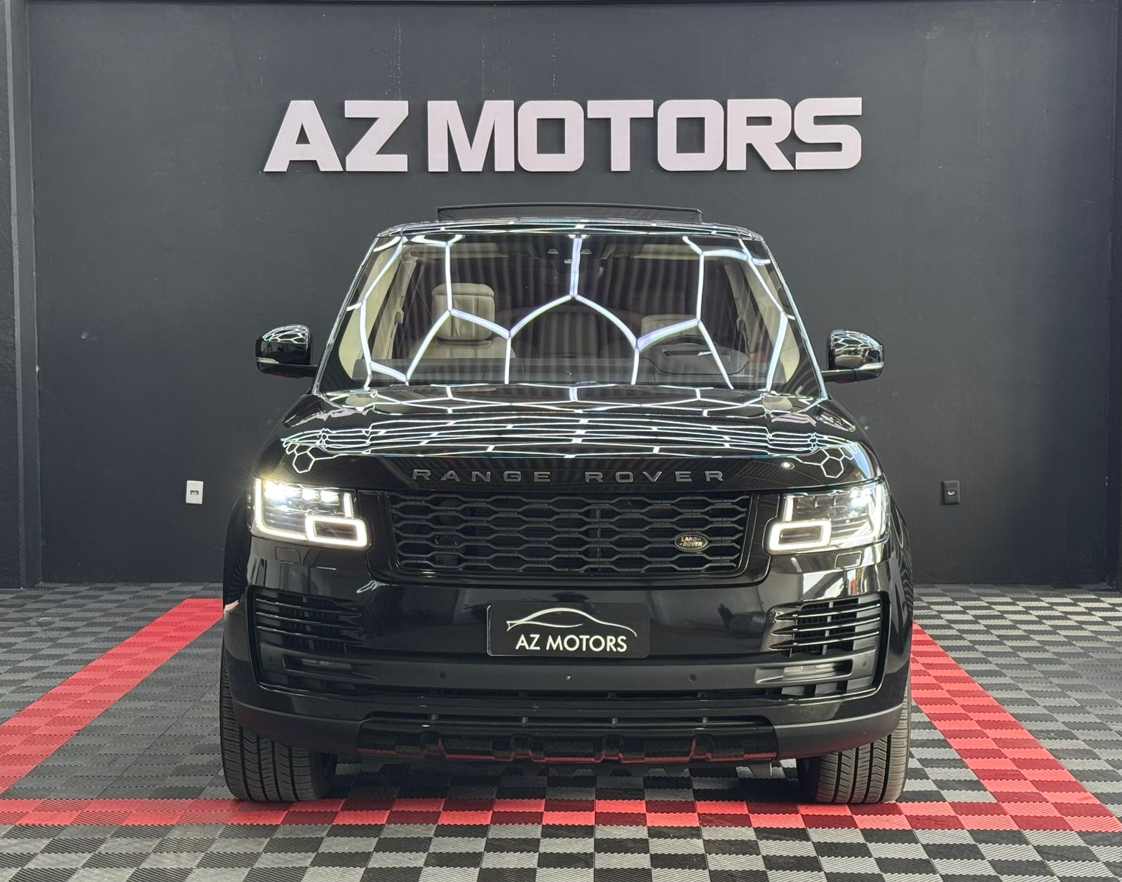 
								VOGUE Autobiography V8 Diesel full									