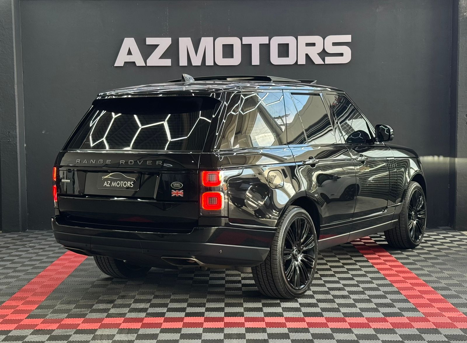 
								VOGUE Autobiography V8 Diesel full									